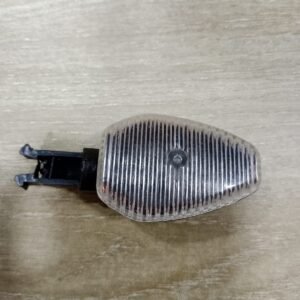 Car Accessories Spare Parts Right Side Turn Signal Light Indicator
